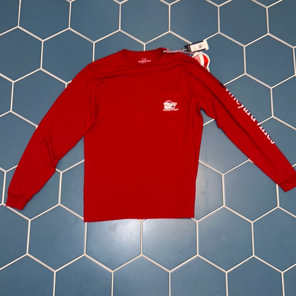 Red Vineyard Vines Santa Whale Long Sleeve Pocket Tee